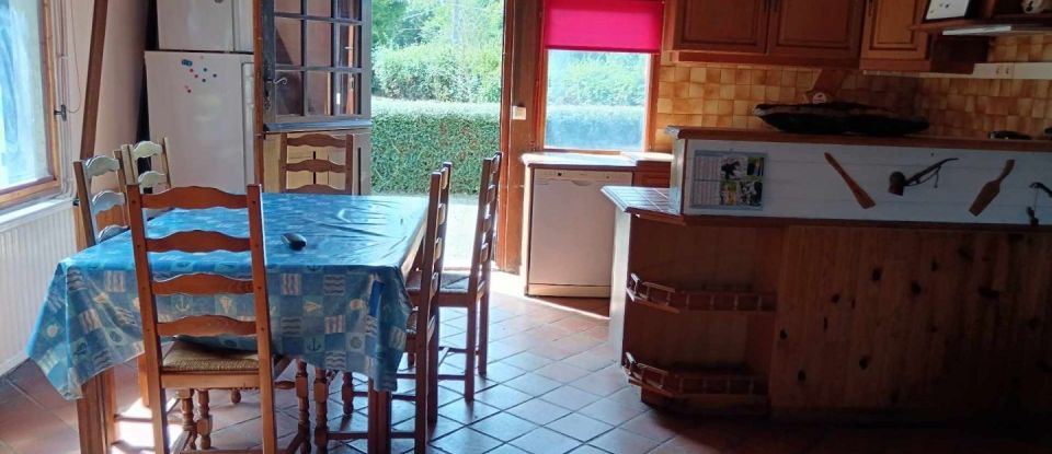 House 6 rooms of 120 m² in LA BARRE-EN-OUCHE (27330)