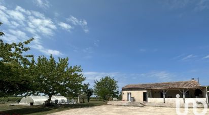 Traditional house 4 rooms of 139 m² in Bonneville-et-Saint-Avit-de-Fumadières (24230)