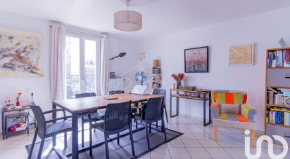 Maison traditionnelle 7 pièces de 163 m² à Aubervilliers (93300)