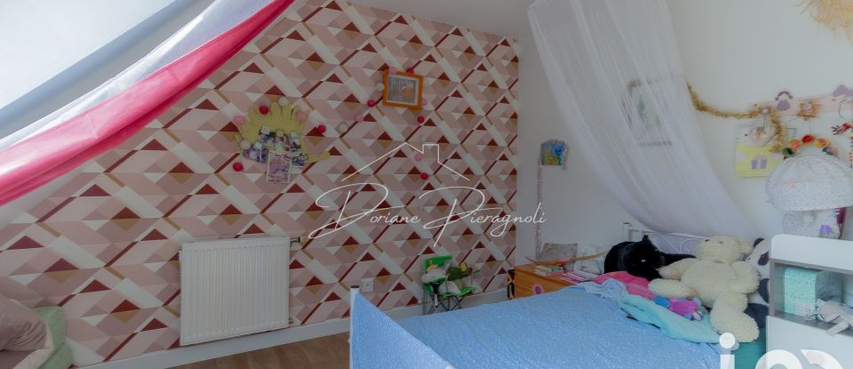 Traditional house 7 rooms of 163 m² in Aubervilliers (93300)