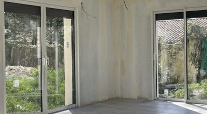 House 4 rooms of 92 m² in Montélimar (26200)