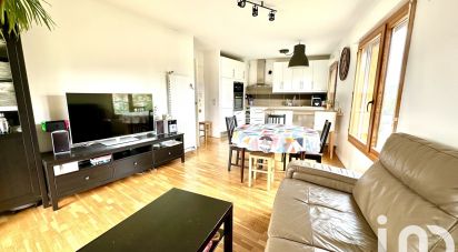 Apartment 3 rooms of 65 m² in Massy (91300)