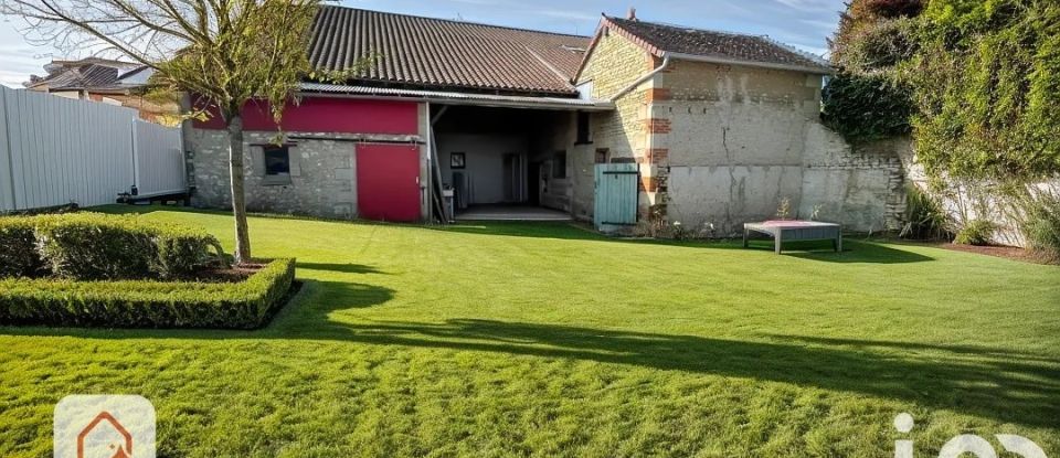 Maison de village 4 pièces de 110 m² à Richelieu (37120)