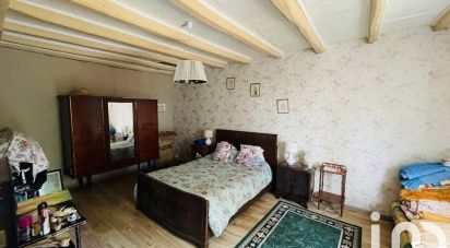 House 3 rooms of 141 m² in Ruffec (16700)