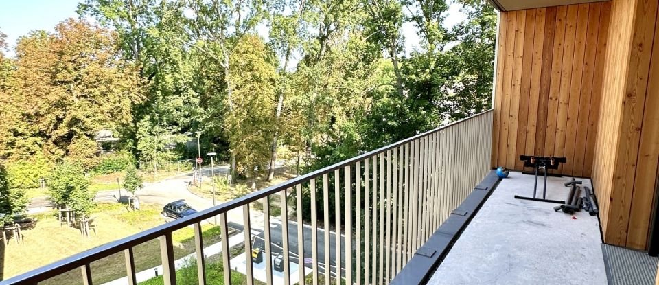 Apartment 4 rooms of 86 m² in Massy (91300)