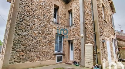 Maison 6 pièces de 150 m² à Sivry-Courtry (77115)