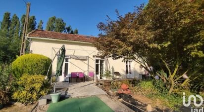 House 5 rooms of 140 m² in Saint-Avit-Saint-Nazaire (33220)