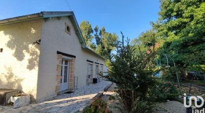 House 5 rooms of 140 m² in Saint-Avit-Saint-Nazaire (33220)