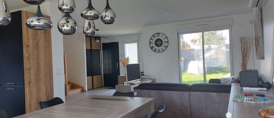 Maison 7 pièces de 139 m² à Grez-sur-Loing (77880)