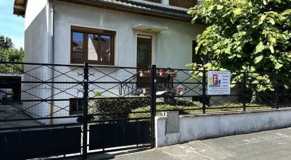 House 5 rooms of 100 m² in Livry-Gargan (93190)