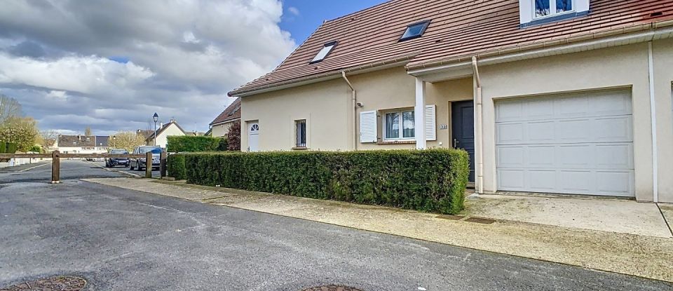 Maison 7 pièces de 170 m² à Chevry-Cossigny (77173)