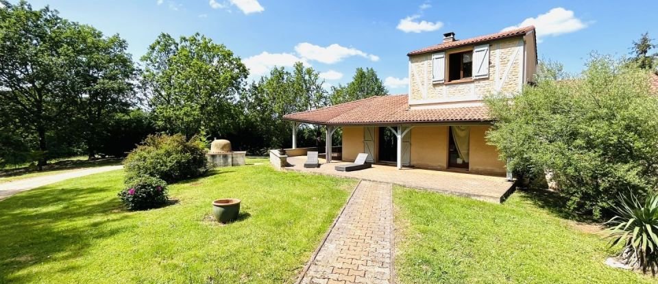 House 6 rooms of 97 m² in Montcabrier (46700)