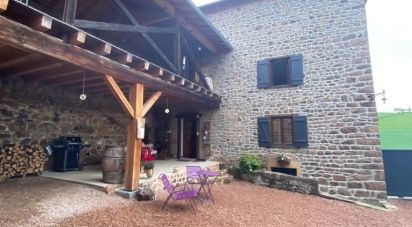 Traditional house 6 rooms of 192 m² in Saint-Vincent-de-Reins (69240)