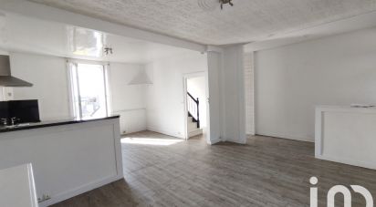 Town house 4 rooms of 77 m² in Carhaix-Plouguer (29270)