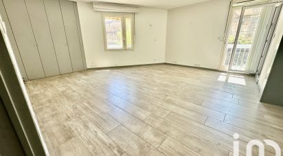 Appartement 3 pièces de 74 m² à Avignon (84000)