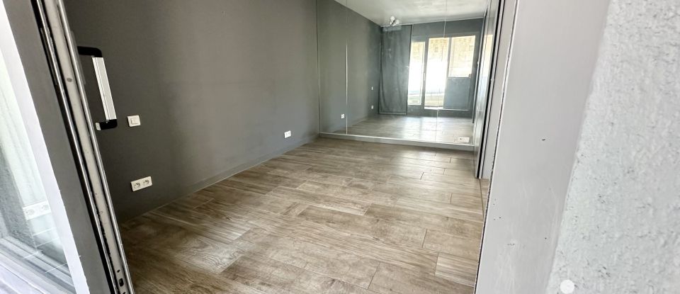 Apartment 3 rooms of 74 m² in Avignon (84000)