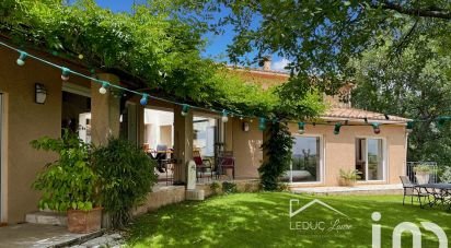 House 8 rooms of 225 m² in Saint-Michel-d'Euzet (30200)