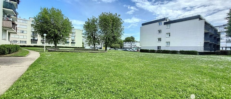 Appartement 4 pièces de 80 m² à Saint-Michel-sur-Orge (91240)