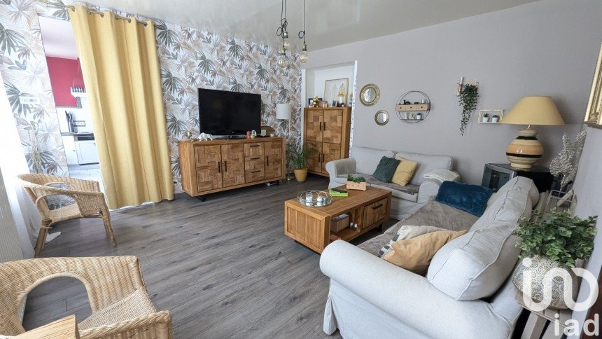 Maison 4 pièces de 122 m² à Caudebec-lès-Elbeuf (76320)