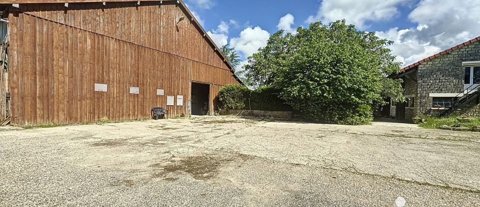 Equestrian facility 5 rooms of 800 m² in Villers-en-Argonne (51800)