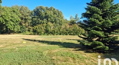 Terrain de 2 327 m² à Montauban (82000)