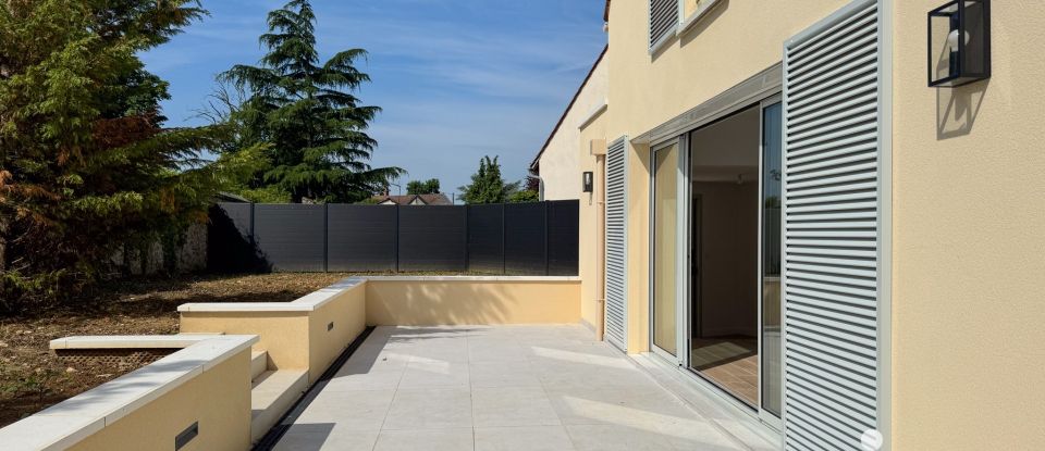 Maison 6 pièces de 138 m² à Noisy-le-Roi (78590)