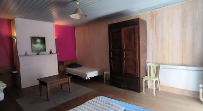 House 5 rooms of 230 m² in GAVARNIE (65120)