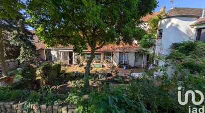 Maison 9 pièces de 210 m² à Maisnil-lès-Ruitz (62620)