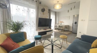 Appartement 3 pièces de 53 m² à Alfortville (94140)