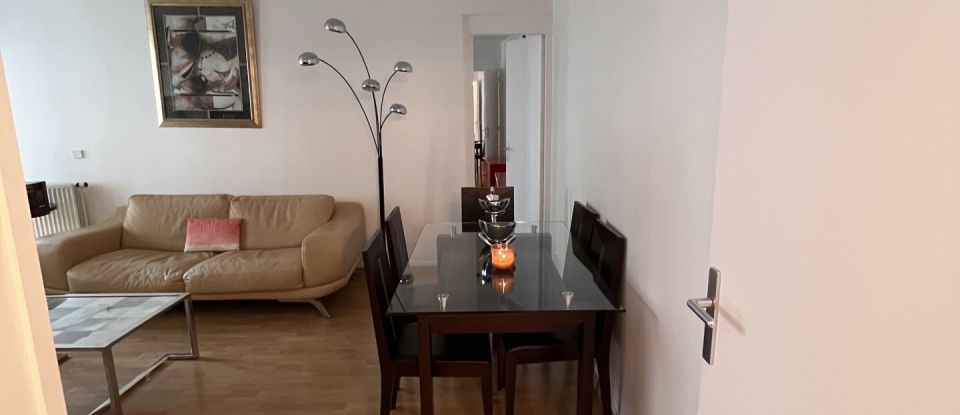 Apartment 3 rooms of 77 m² in Levallois-Perret (92300)