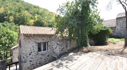 Maison de village 6 pièces de 114 m² à Montfort-sur-Boulzane (11140)