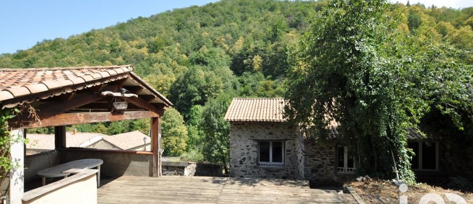 Village house 6 rooms of 114 m² in Montfort-sur-Boulzane (11140)