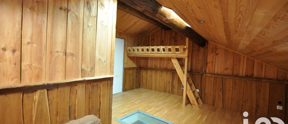 Maison de village 6 pièces de 114 m² à Montfort-sur-Boulzane (11140)