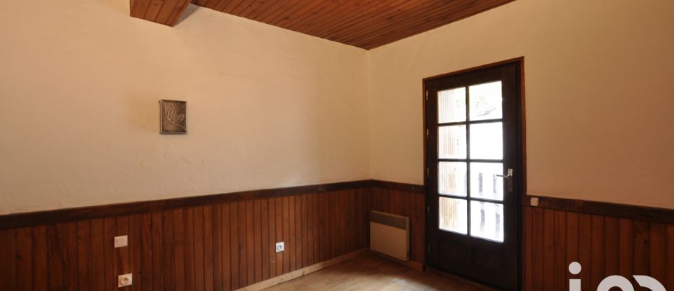 Village house 6 rooms of 114 m² in Montfort-sur-Boulzane (11140)