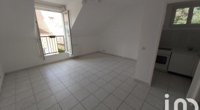 Apartment 2 rooms of 38 m² in Dammartin-en-Goële (77230)