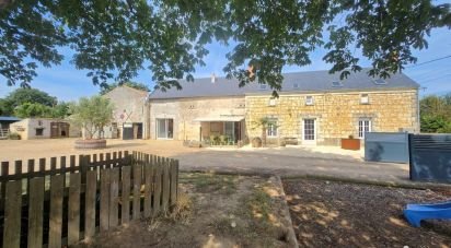 Country house 6 rooms of 167 m² in LORETZ D'ARGENTON (79290)