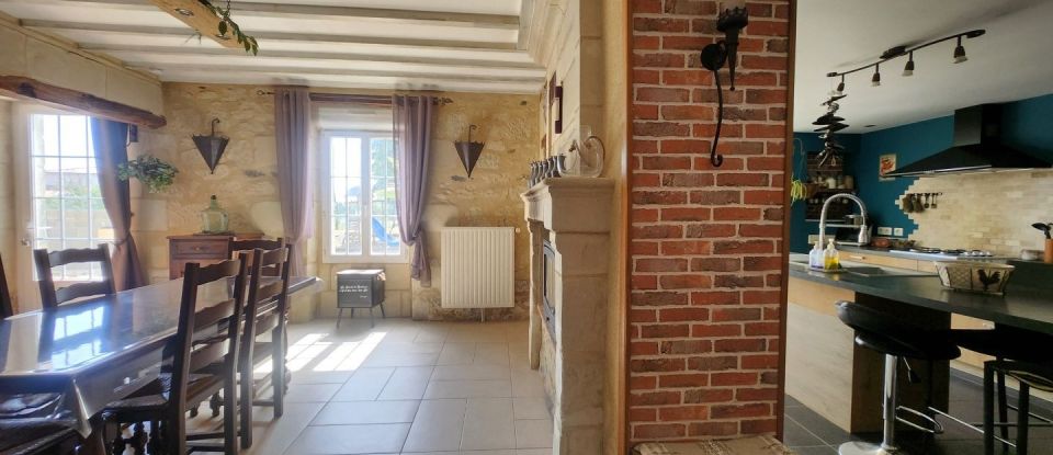 Country house 6 rooms of 167 m² in LORETZ D'ARGENTON (79290)