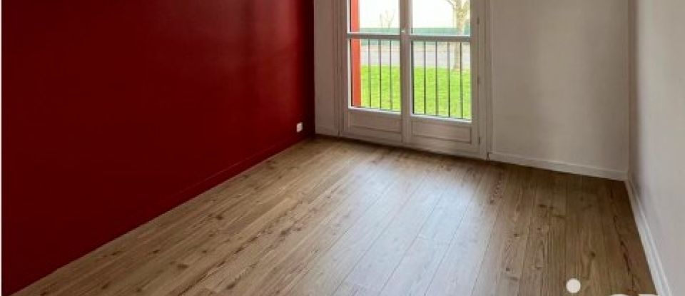 Appartement 4 pièces de 83 m² à Joué-lès-Tours (37300)