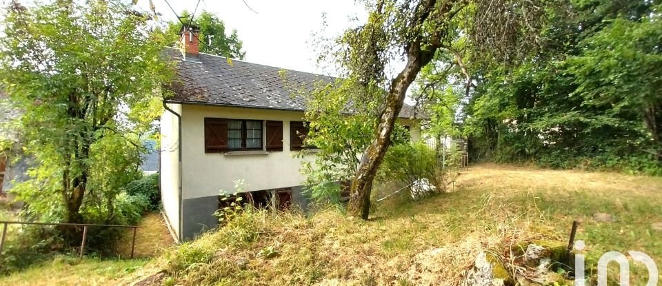 Village house 7 rooms of 125 m² in Singles (63690)