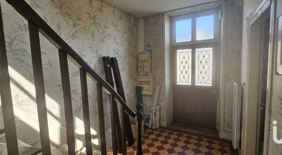 House 5 rooms of 185 m² in Argenton-sur-Creuse (36200)