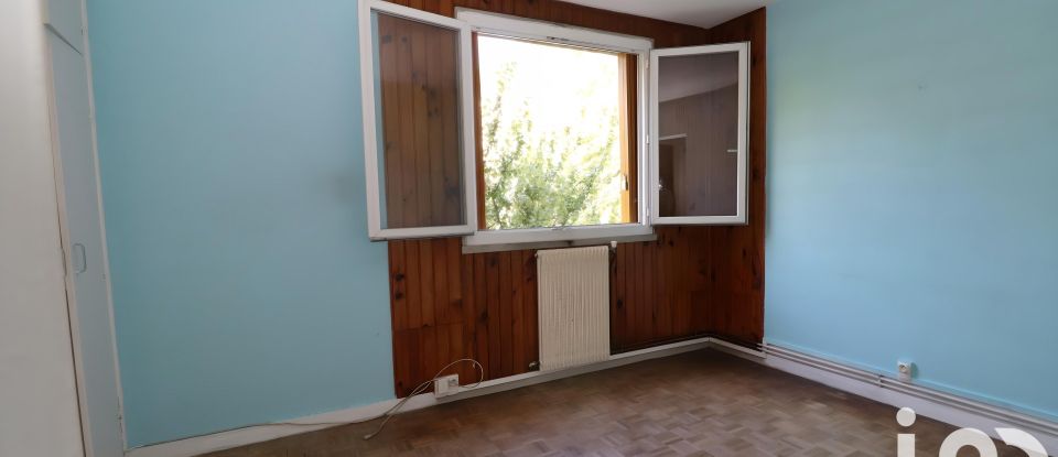 Appartement 5 pièces de 80 m² à Clamart (92140)