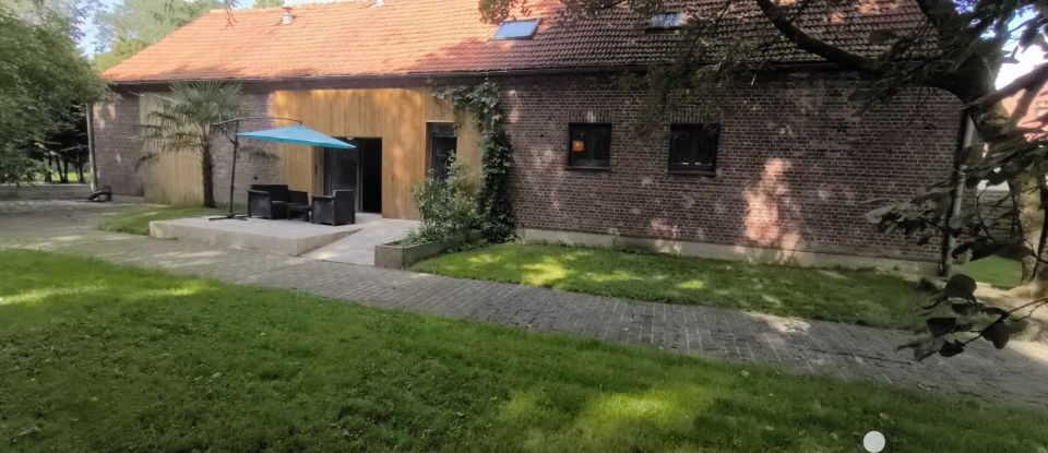 Maison 8 pièces de 450 m² à Trith-Saint-Léger (59125)