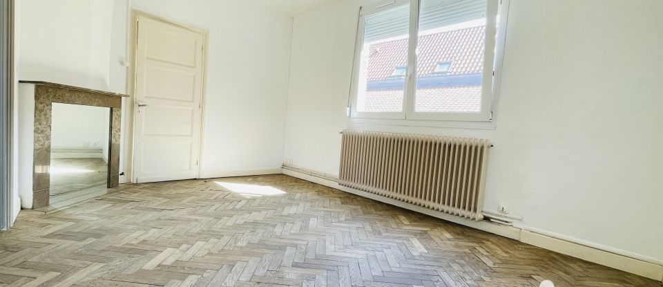 Town house 4 rooms of 160 m² in Wizernes (62570)