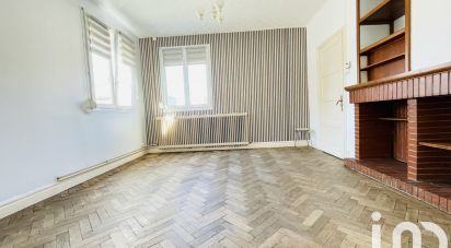 Town house 4 rooms of 160 m² in Wizernes (62570)