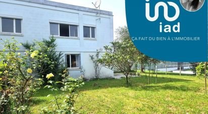 Maison 5 pièces de 84 m² à Mourenx (64150)