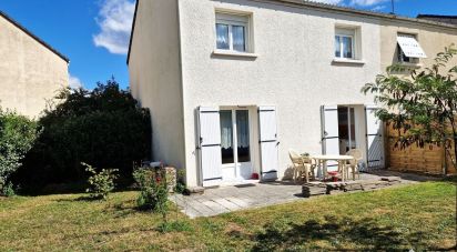 House 5 rooms of 107 m² in Nantes (44300)