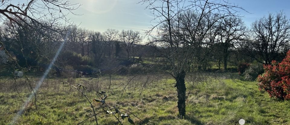 Land of 1,745 m² in Cambes (46100)