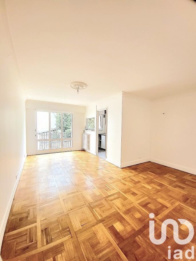 Studio 1 pièce de 31 m² à Paris (75015)