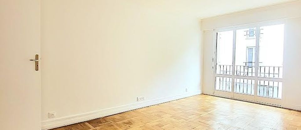 Studio 1 pièce de 31 m² à Paris (75015)