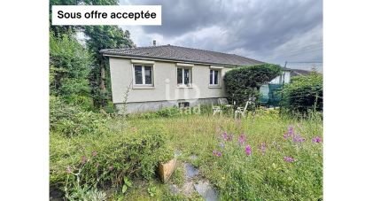 Traditional house 4 rooms of 86 m² in Le Chesnay (78150)